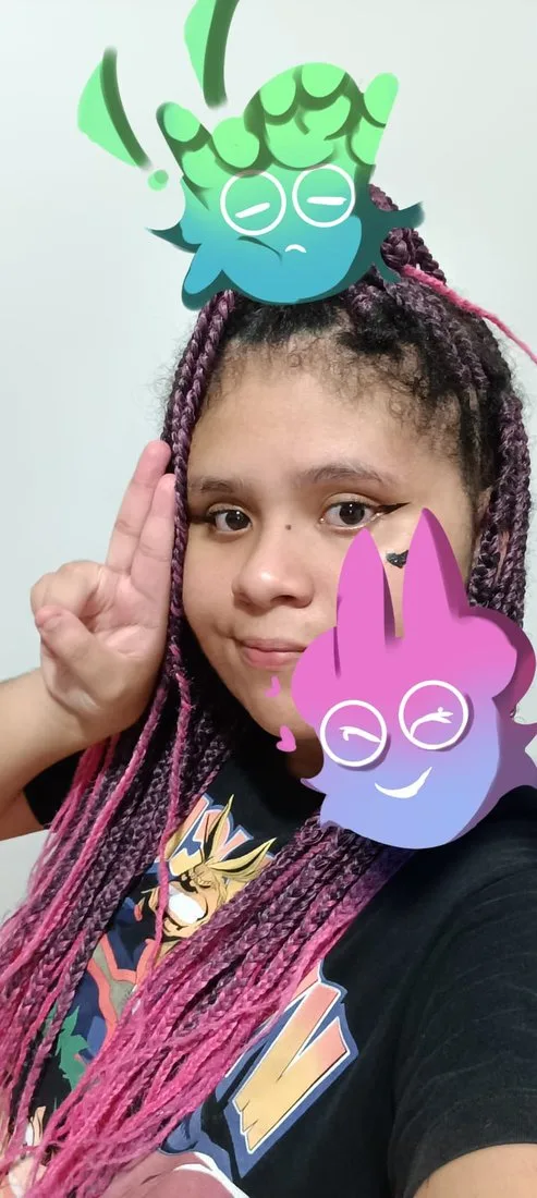 Julia Bueno — Park Juju com seus personagens ilustrados Pajuju